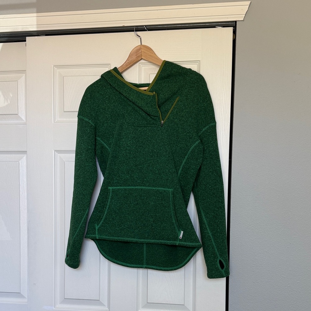 Stio Women's Green Fleece Hoodie with Yellow Trim